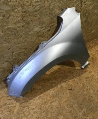 Suzuki Grand Vitara II Fender