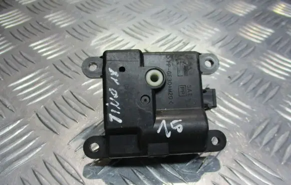 Nissan Almera Tino Central body control module 2K00130840