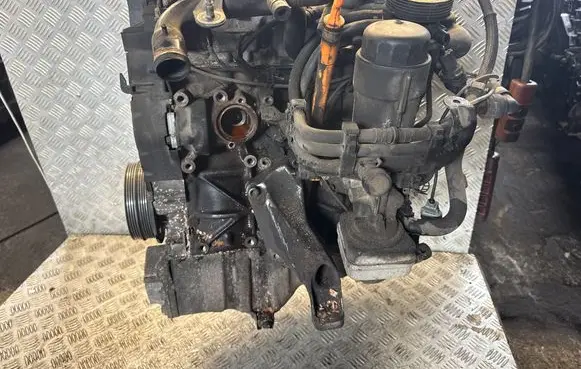 Volkswagen PASSAT B5.5 Engine