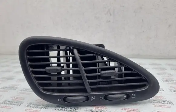 Volkswagen Sharan Dash center air vent grill 7M1819728E