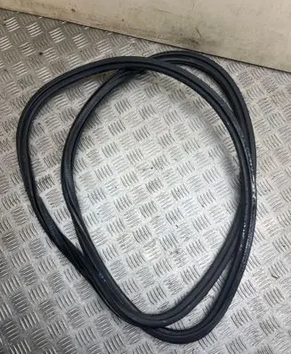 Audi A6 S6 C7 4G Front door rubber seal 