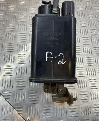 Toyota Corolla E120 E130 Active carbon filter fuel vapour canister 7770412490