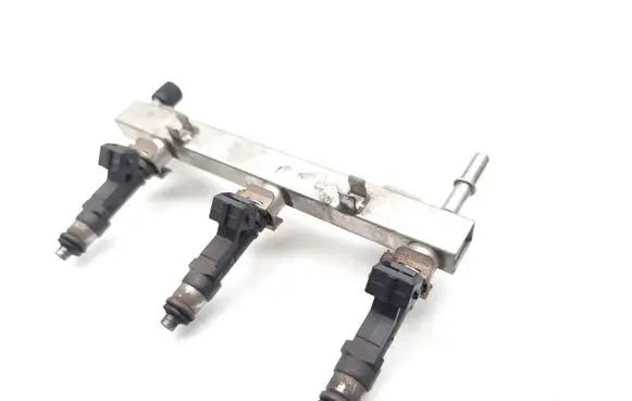 Opel Corsa D Fuel injectors set 55562250 0280151237