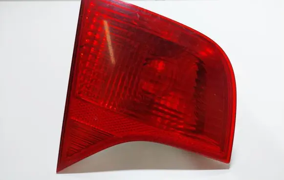 Audi A4 S4 B7 8E 8H Tailgate rear/tail lights 8E5945093A