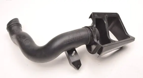 Volvo V60 Air intake hose/pipe 31370229