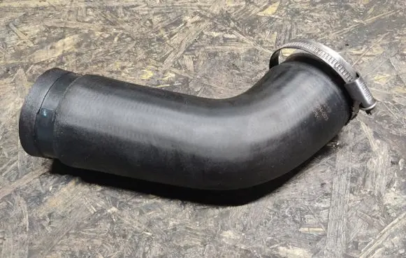 Opel Antara Intercooler hose/pipe 95909219