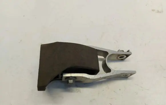 Volvo XC60 Engine mount vacuum valve 32139982