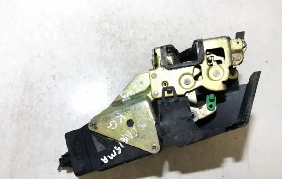 Mitsubishi Carisma Rear door lock