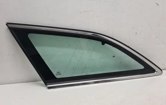 Ford Mondeo MK V Rear side window DS73N29701 AS2
