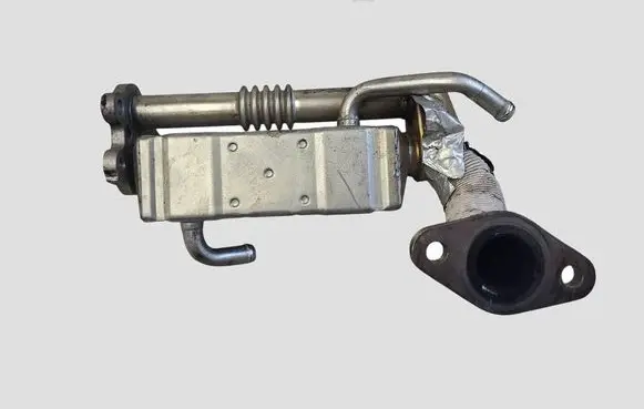 Mazda CX-5 EGR valve cooler R2AX20304 26K9A000020