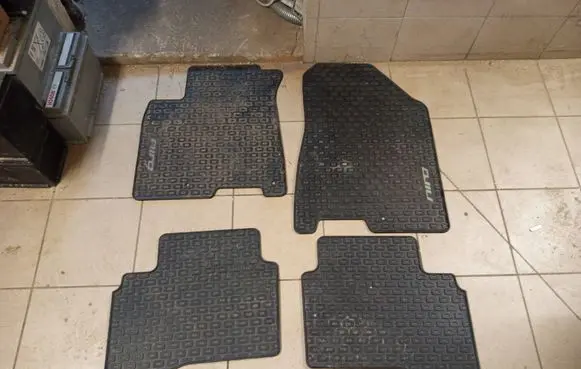 KIA Niro Car floor mat set G5131ADE00 HMHH88
