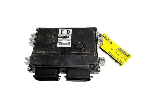 Suzuki Swift I Engine control unit/module ECU 33920-72K01