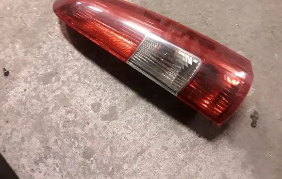 Volvo V70 Rear/tail lights 9154494