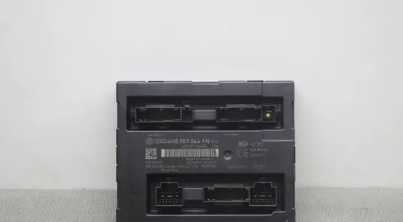 Audi A6 S6 C7 4G Central body control module 4H0907064FN