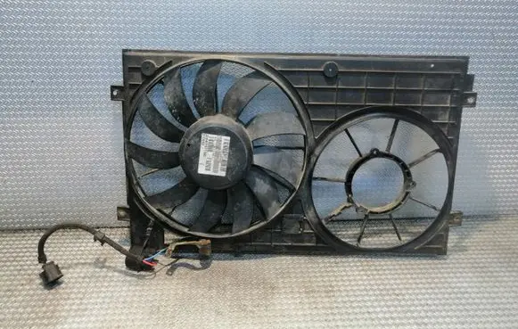 Volkswagen Caddy Radiator cooling fan shroud 1K0121207J