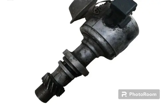 Volkswagen Golf II Spark distributor 0237020117 026905206F