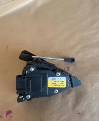 Volkswagen Transporter - Caravelle T5 Acceleration sensor 7H2723503E 6PV00802620