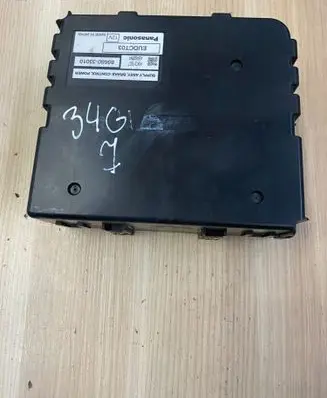 Lexus RX 450H Brake system control unit/module 8968033010