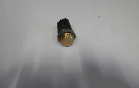 Seat Ibiza IV (6J,6P) Exhaust gas temperature sensor 1J0959481A