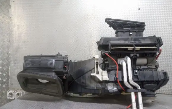 Interior heater climate box assembly