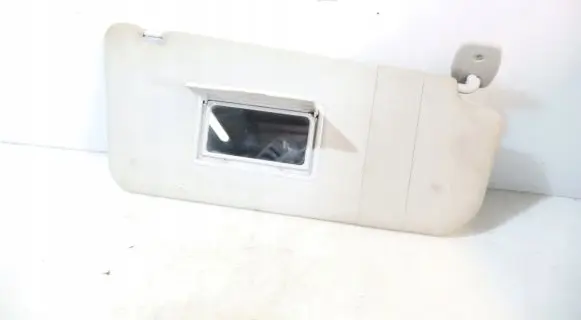 Sun visor clip/hook/bracket