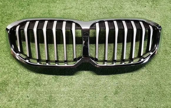 BMW 1 F40 Front grill 7450959DANEK 7450959