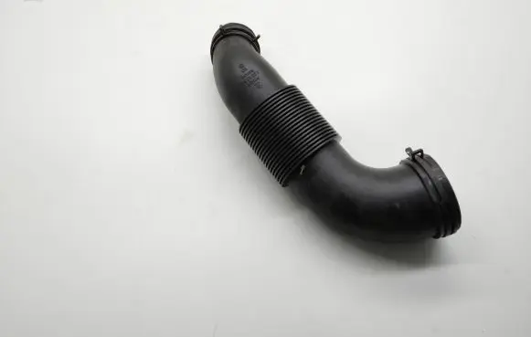 Audi Q7 4L Air intake hose/pipe 7L6129627F