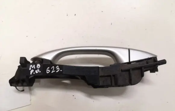 Mercedes-Benz C W203 Front door exterior handle