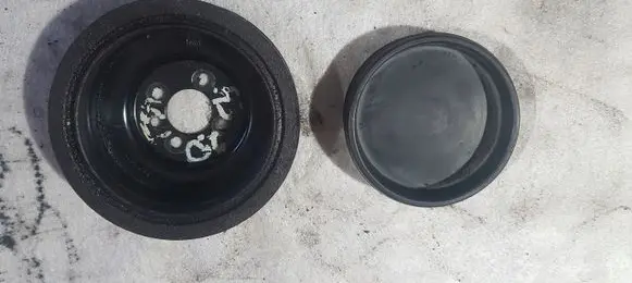 Audi A3 S3 8P Crankshaft pulley 03G105243