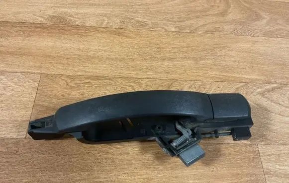 Ford Mondeo Mk III Rear door exterior handle 1s71f226b22