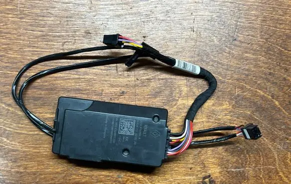 Renault Zoe Battery control module 293C41698R 020220
