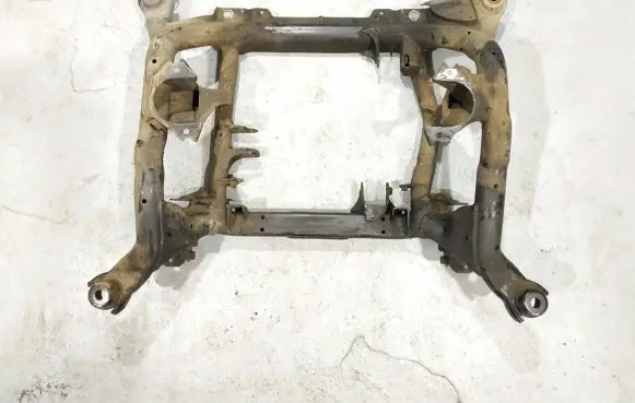 Mercedes-Benz R W251 Front subframe 2513300058 A2513300058