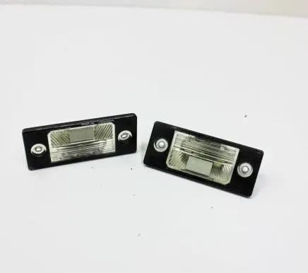 Volkswagen Tiguan Number plate light 1J5943021D