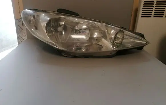 Peugeot 206 CC Headlight/headlamp 89002772 087276