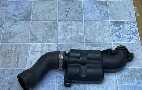 Ford Fiesta Intercooler hose/pipe 9647507680 50911
