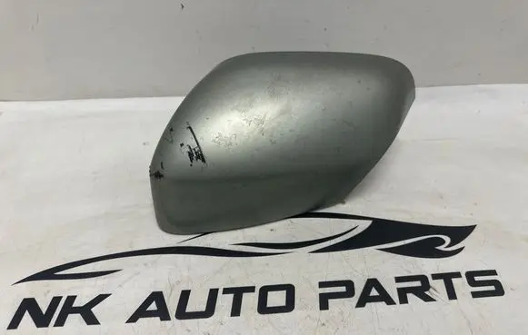 Volvo XC70 Plastic wing mirror trim cover 3004167