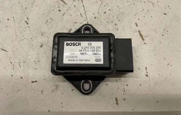 BMW 7 E65 E66 ESP acceleration yaw rate sensor 0265005285 0030816 6762235