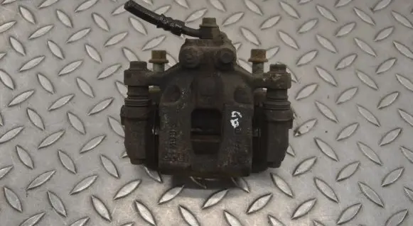 Hyundai Tucson TL Rear brake caliper