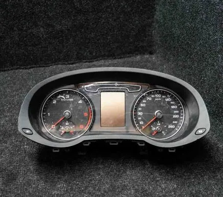 Volkswagen PASSAT B7 Speedometer (instrument cluster) A2C53219792