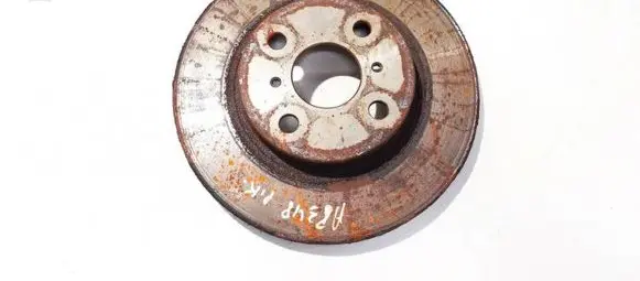 Toyota Yaris Front brake disc ventiliuojamas