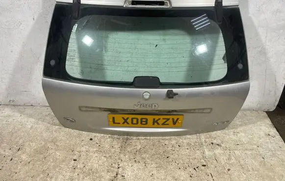 Jeep Grand Cherokee (WK) Tailgate/trunk/boot lid
