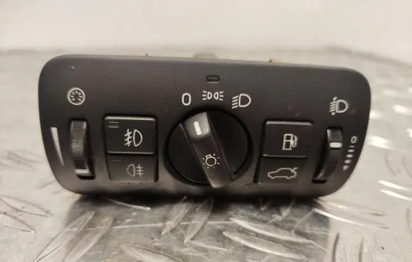Volvo XC60 Light switch 30739415 090112B 04066302