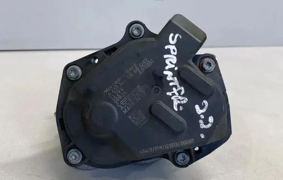 Mercedes-Benz Sprinter W906 EGR valve A6511400860