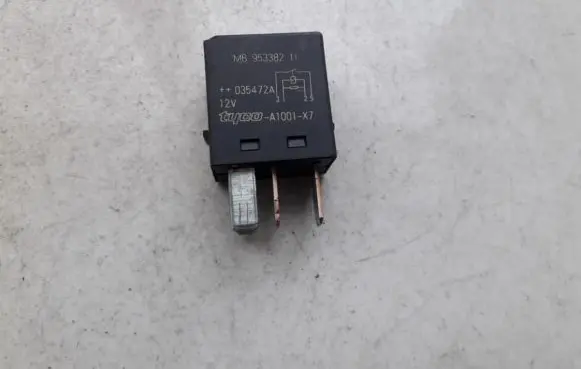Mitsubishi Space Star Other relay mb953382 mb9533821i