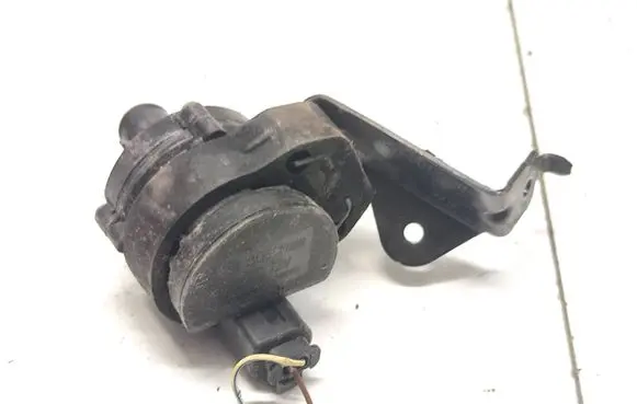 Mercedes-Benz C W205 Electric auxiliary coolant/water pump A2055012520
