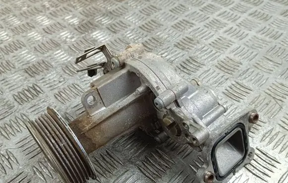 Alfa Romeo Stelvio Water pump 