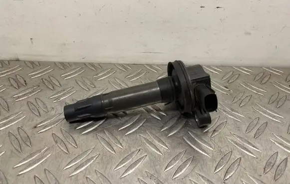 High voltage ignition coil
