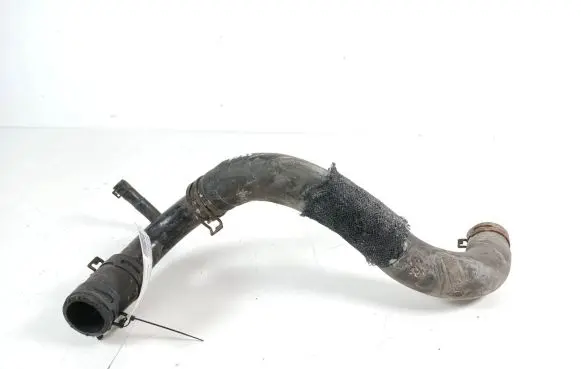 Toyota Auris 150 Engine coolant pipe/hose 165730R010