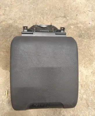 BMW 5 E39 Armrest 806211