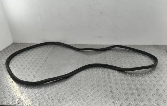 Seat Leon (5F) Seal rubber (tailgate) 